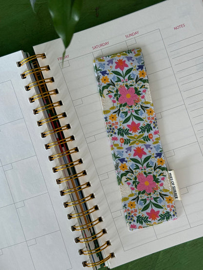 Bookmarks | Lakeside Swans