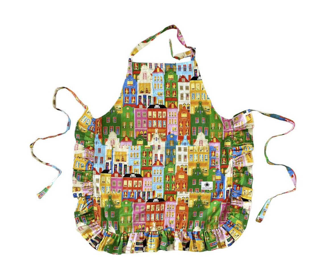 Apron | Amsterdam Canal