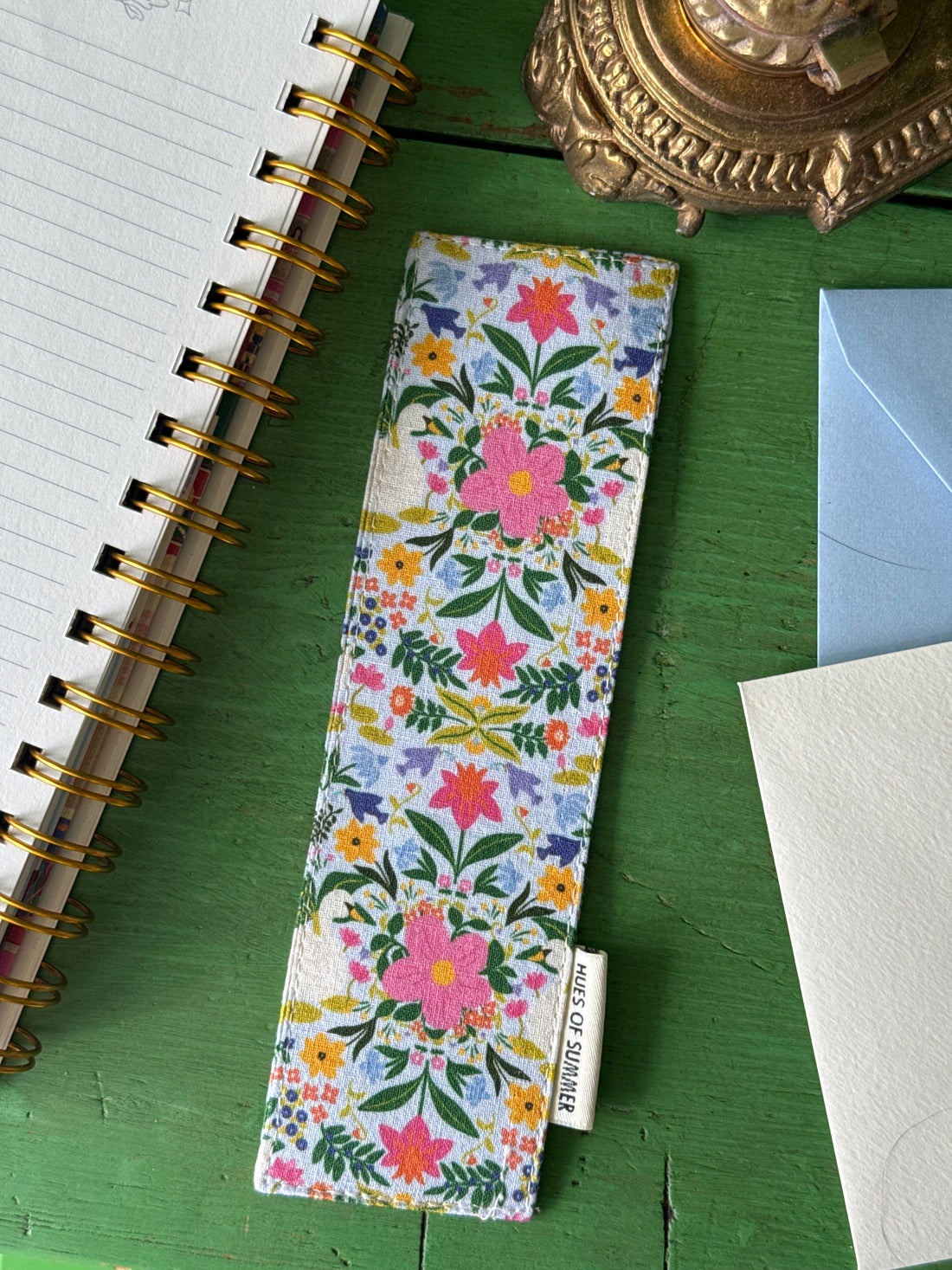 Bookmarks | Lakeside Swans