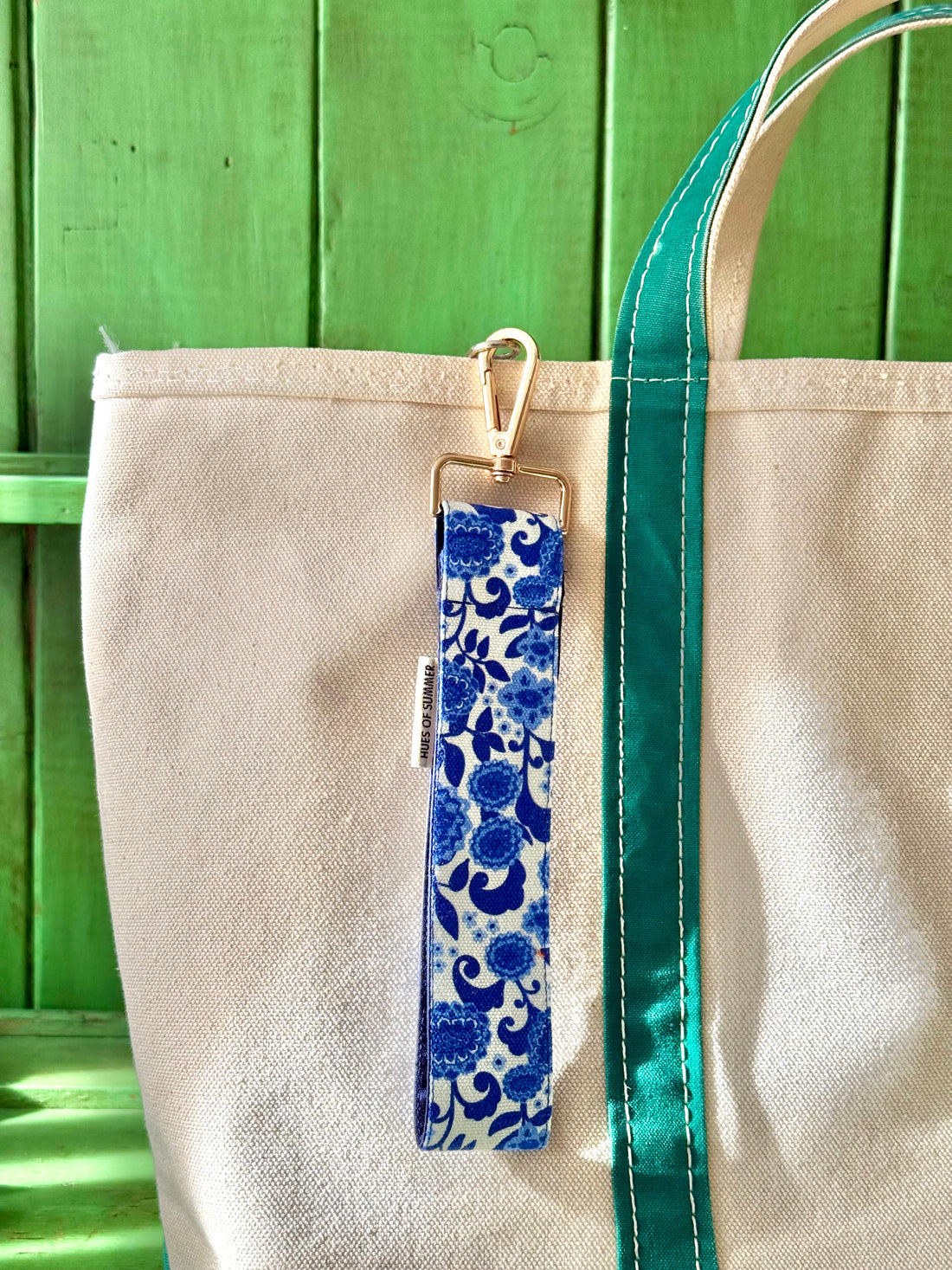 Wristlet | Greek Florals