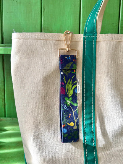 Wristlet | Bugs and Bloom
